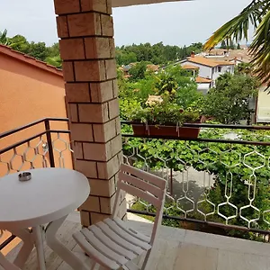 https://apartman-maslina-porec.in-istria.net